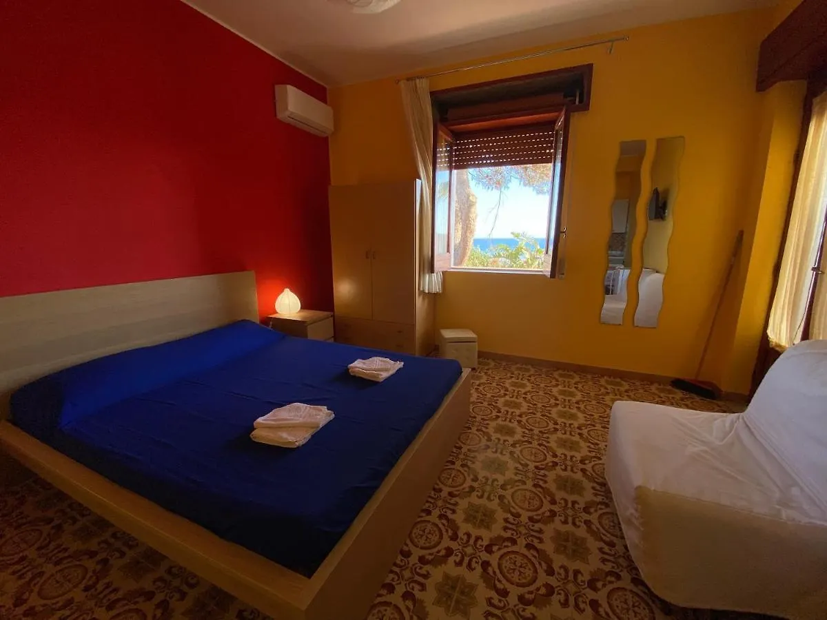 Sea View - Beautiful Terrace With Bbq Apartment Triscina