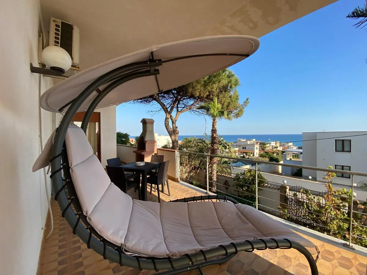 Sea View - Beautiful Terrace With Bbq Apartment Triscina