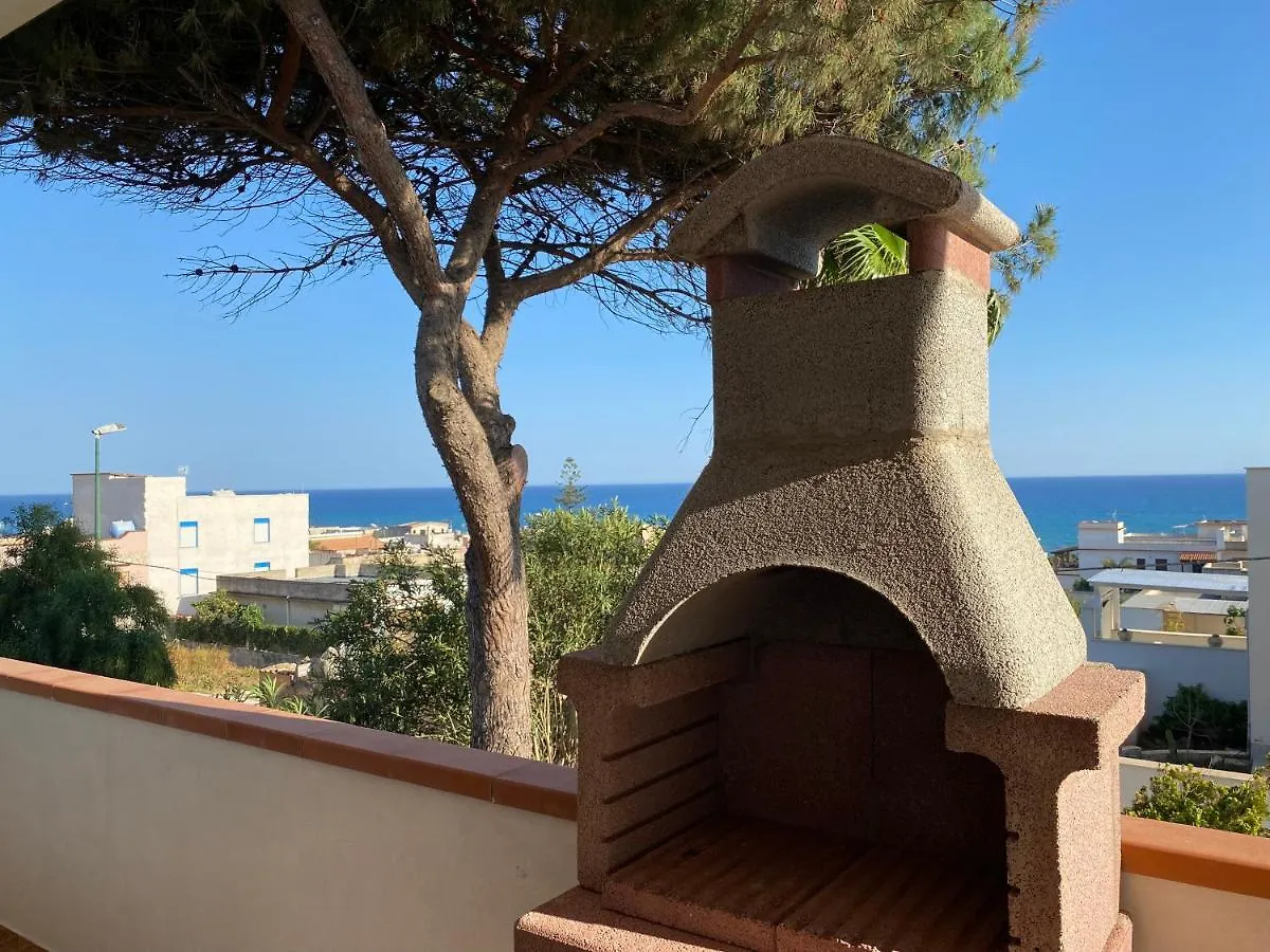 Sea View - Beautiful Terrace With Bbq Apartment Triscina