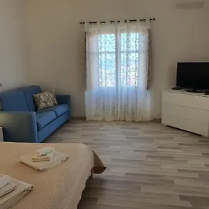 Casa vacanze La Palmas Nel Centro Di, Malfa (Salina)